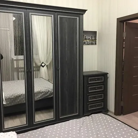Центр.Леся Українка Daire Lutsʼk Dış mekan fotoğraf