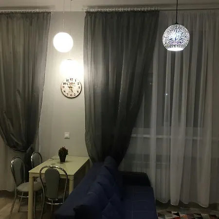 Центр.Леся Українка Daire Lutsʼk Dış mekan fotoğraf